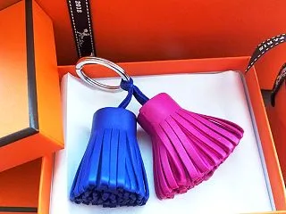 エルメス カルメンウノドス