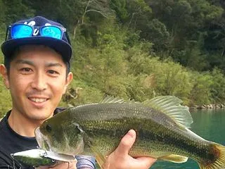 冷え込み入っても羽モノ炸裂！！