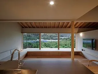 風景と実務を編む。有田郡の家で考えた「設…