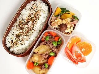お弁当の記録 083（肉じゃが）