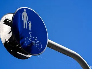 ニコニコテクテク