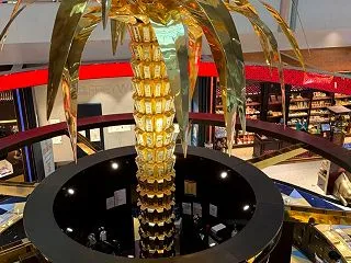 ドバイ空港の第3ターミナル（アルザス旅 …