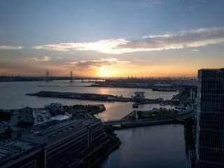 横浜建築散歩 そしていよいよ飛鳥Ⅲ乗船・…