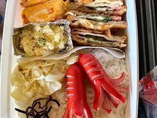 (๑╹ω╹๑ )次男くん今日の夜勤弁当☆