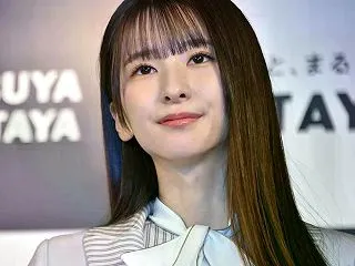 乃木坂46菅原咲月、ミニスカコーデから美…