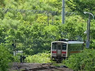 【JRマークがでかすぎ】深川駅からキハ5…