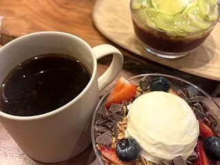 院内の香りとヘアケア＆ボディケア
