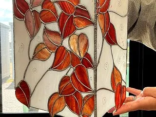 紅葉のブラケットランプ制作中