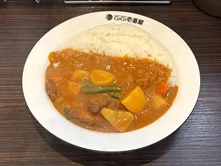 CoCo壱番屋でバターチキンカレー