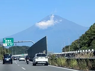 富士山と草むしりと（ナインパッチ）