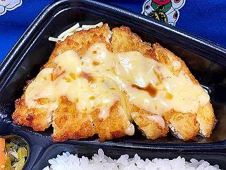 「ほっともっと」の弁当容器がリニューアル…