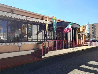 ジョリパのグリルチキンと燻製ベーコンのガ…