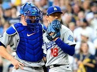 【海外の反応】山本由伸の早期降板を招いた…