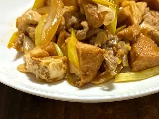 今晩の豚肉と厚揚げの味噌炒め