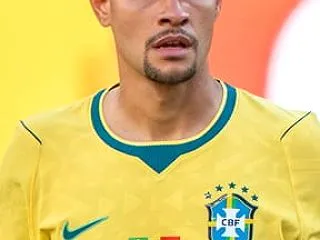 ブルーノ・ギマランイス、ヘンダーソン、テ…