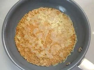フライパンでカリカリチーズのトースト
