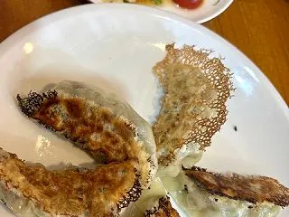 いっぱい食べるはしご酒「チュタリー」から…