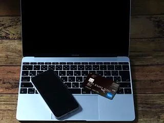 アポロステーション ザ プラチナ発行はポ…