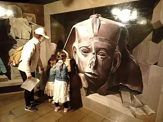 エジプトの謎を楽しんだ日々：高尾山トリッ…
