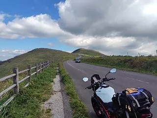 四国カルストで風景を楽しむ