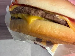 【マクドナルド】ダブルチーズバーガー実食…