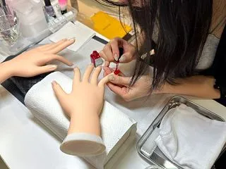 福岡のネイルスクールを選ぶ受講生の心理