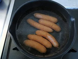 【ウインナーの美味しい焼き方】3分ボイル…
