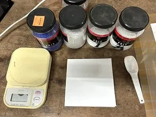 フリットでガラス作り
