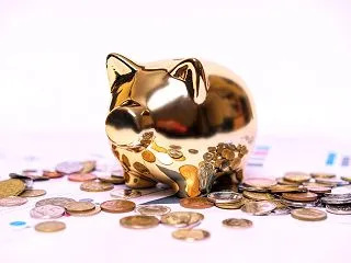 急落した株を買う人も、話題に乗っているの…
