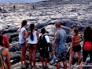 ハワイ島フォト日記 溶岩台地を這う新たな…