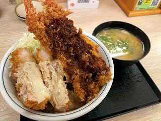 【鹿児島・かつや】海老トリプル丼を実食レ…