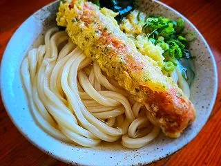 今日は日付に「5」のつく日、手打麺や大島…