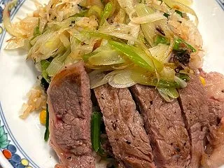 七五三掛のステーキチャーハン…七五三掛k…