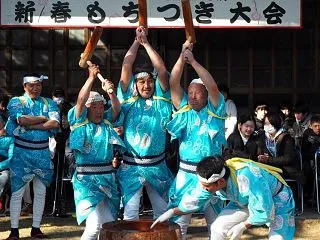 南大塚の餅つき踊り 1月埼玉県川越市のお…