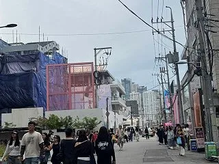 ランチの後は聖水散策♪ミシュラン店には行…