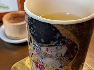 今一番気に入ってるハーブティーでほっこり…