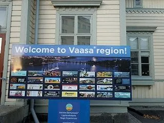 隣町Vaasaへ