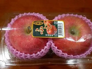 「青森県産のふじりんご」