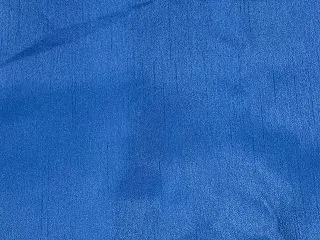 その紺色じゃない