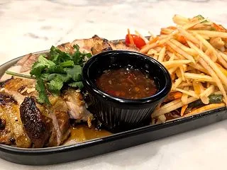 ビールとタイ料理＠ Brisbane C…