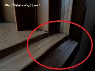 排水し難い縦滑り窓の結露は厄介