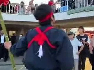 アンチさん、お祭りに来た斎藤知事に帰れと…