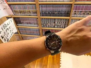 今日はカシオ エディフィス EQW-M1…