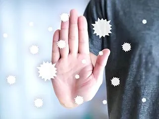 感染症を防ぐのに「手洗いうがい」は逆効果…