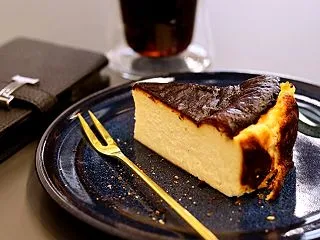 2381. バスチーに何つける？！
