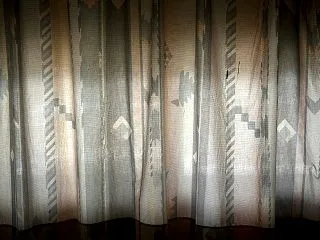 カーテンの自宅洗濯完全ガイド|プロが教え…