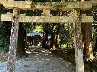 天理市の神社を巡る 九頭神社三社と四社神…