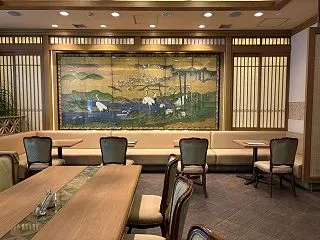豪華な「寛永堂茶寮」で白玉ぜんざい♪ 目…