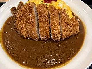 ロースかつオムレツカレー