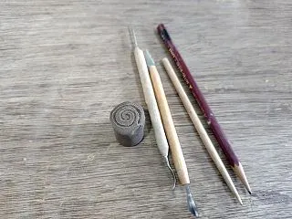 ロクロのお客さん 手びねりのカップル 荷…
